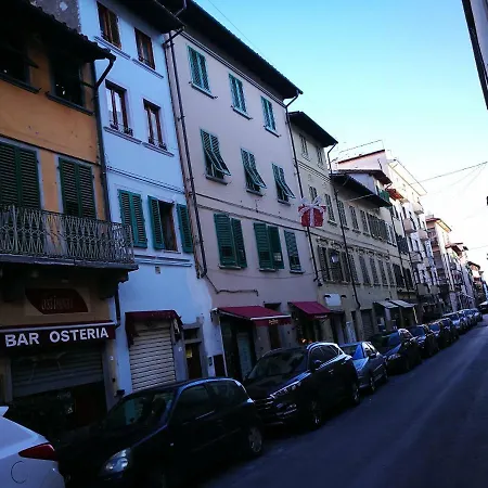 Giaggiolo Viola Apartment