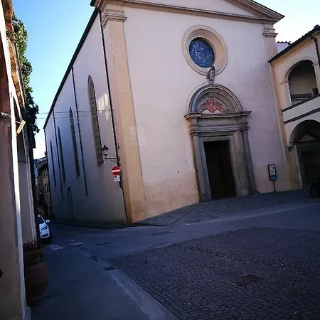 Giaggiolo Viola Apartment *